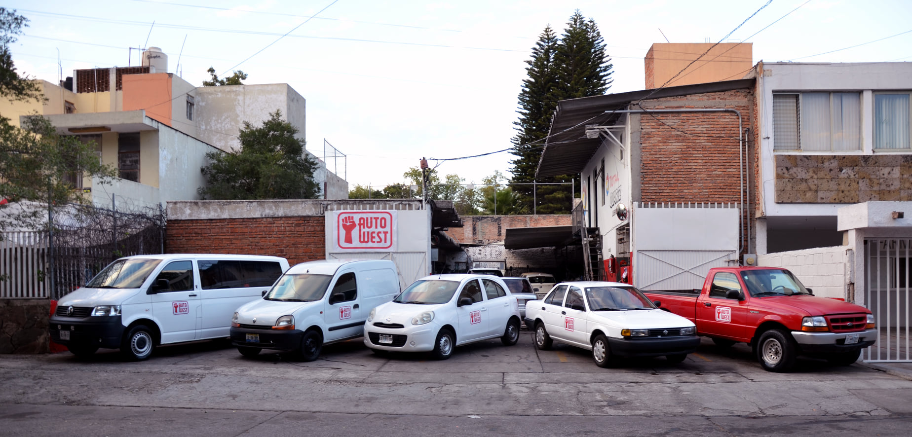 Taller Image 1