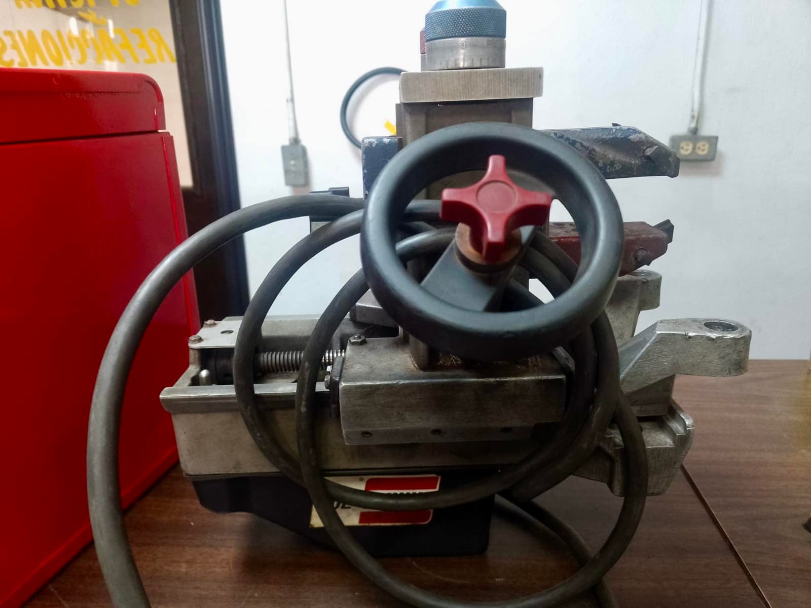 Taller Image 1