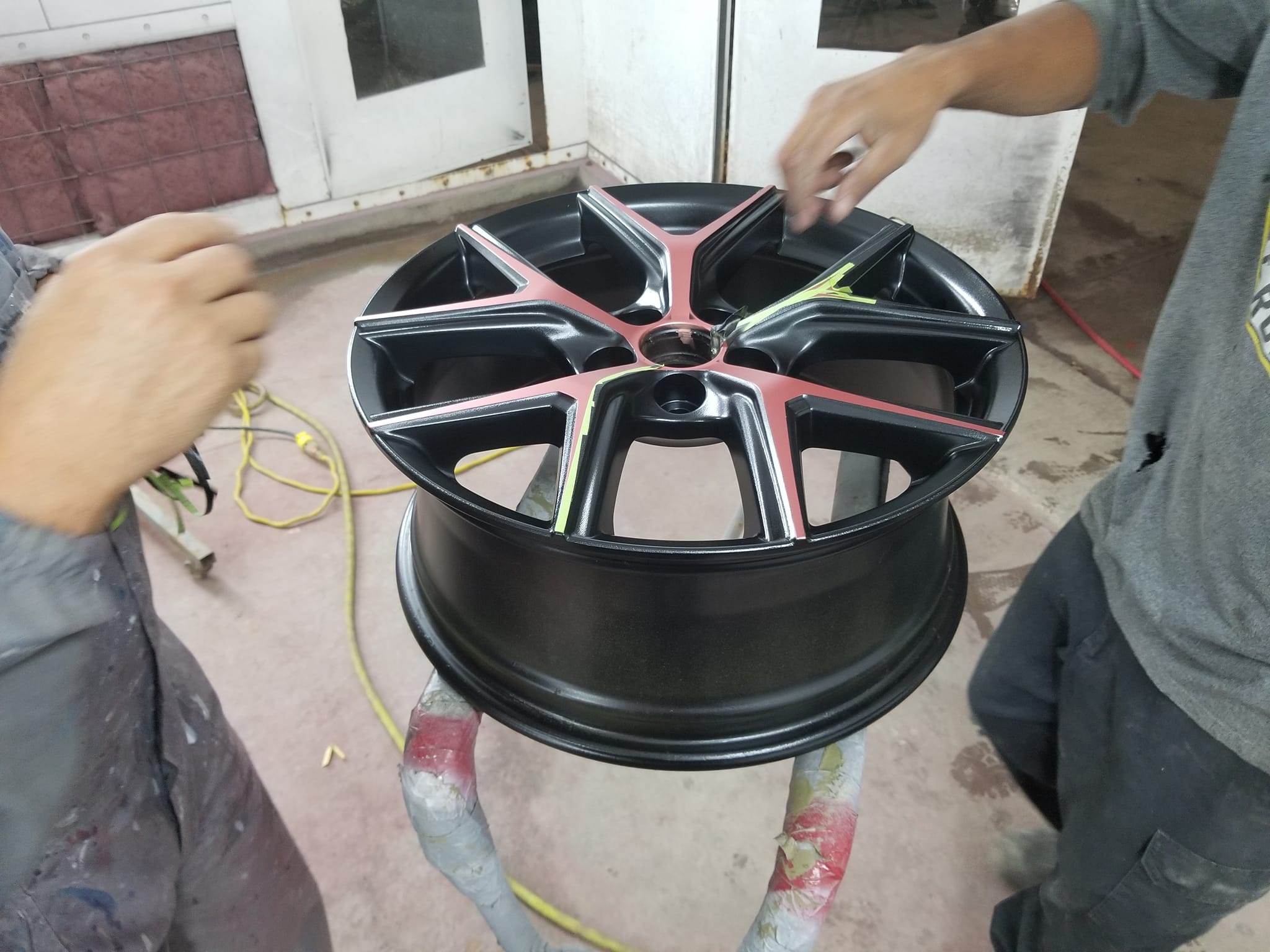 Taller Image 1